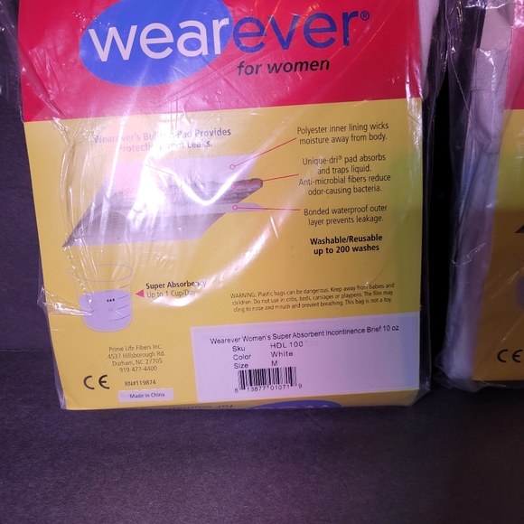 Wearever Underwear Leak Control Size Medium 4 Packages 2 Open Factory Folded - Picture 3 of 4